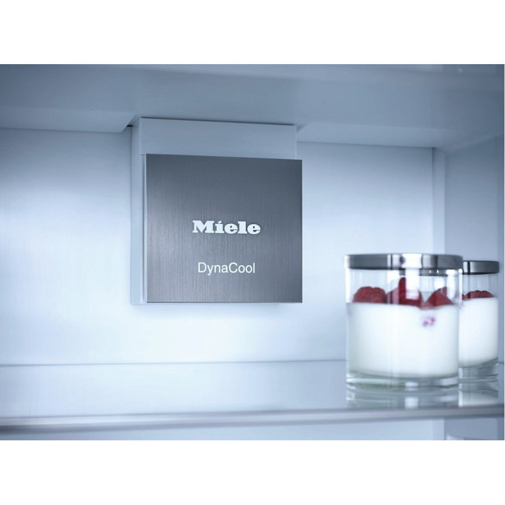 Холодильник Miele KFN 7744 C