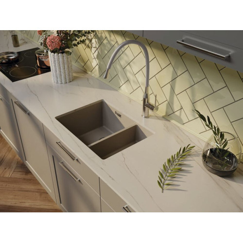 Смеситель OMOIKIRI Yatomi-BN-WH(арт.4994250)