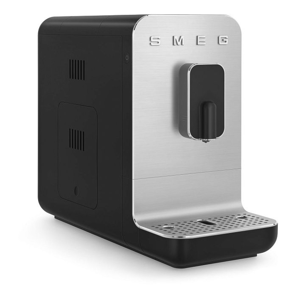 Кофемашина SMEG BCC11BLMEU