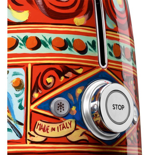 Тостер Smeg TSF01DGEU