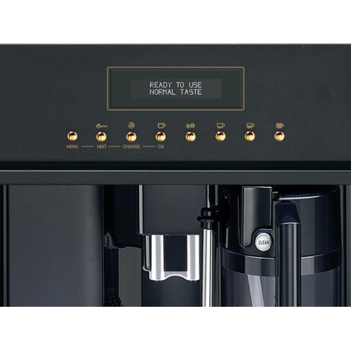 Встраиваемая кофемашина Smeg CMS8451A