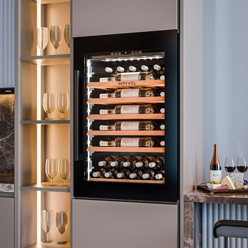 Винный холодильник Meyvel MV52PRO-KBB1