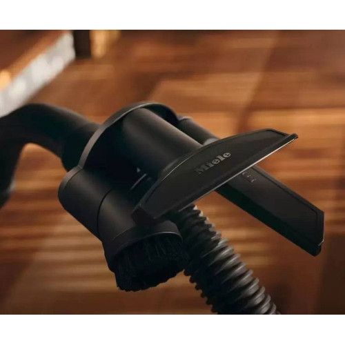 Пылесос Miele Classic C1 SBAF5 Junior PowerLine серый