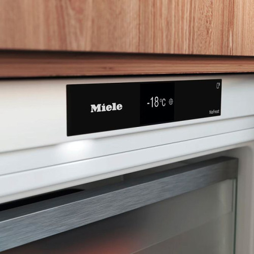 Морозильник Miele FNUS 7040 D