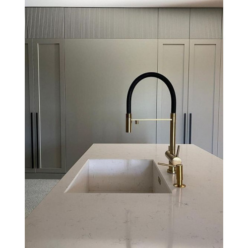 Смеситель OMOIKIRI Kanto-PVD-LG(арт.4994014)