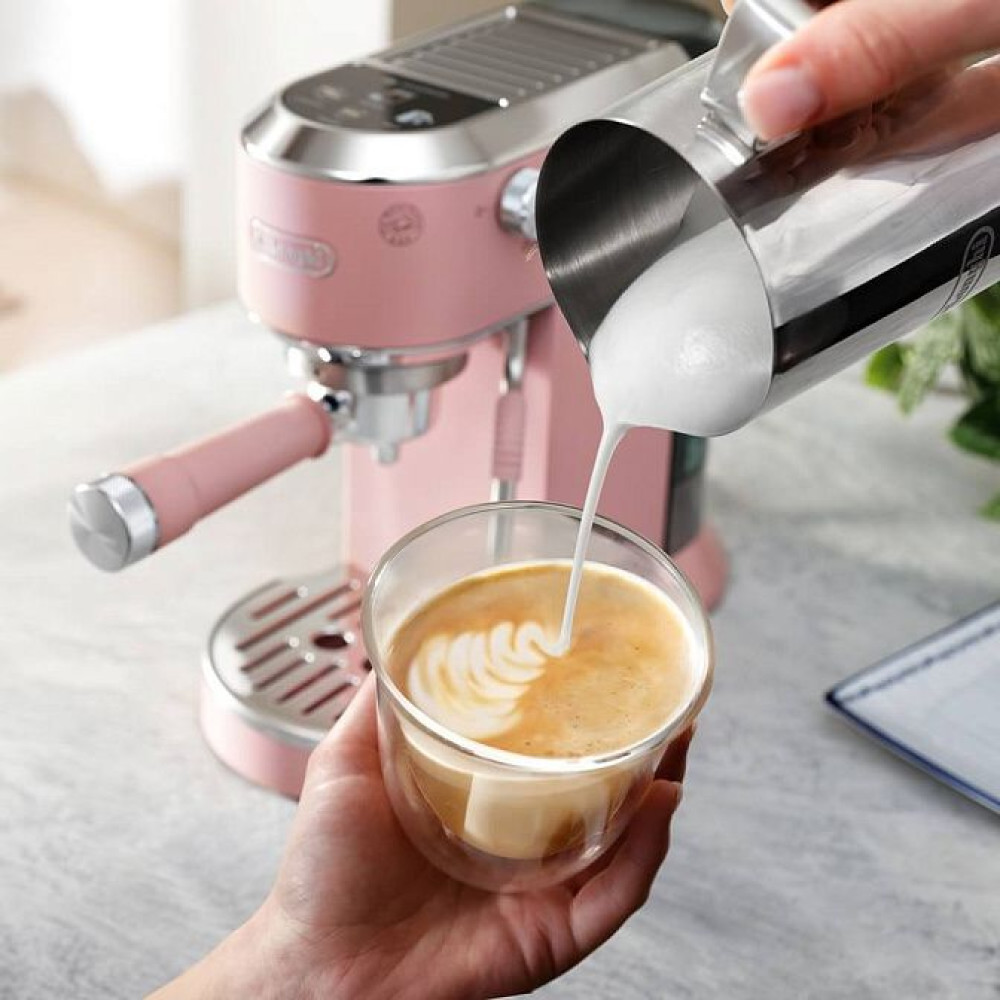 Кофеварка рожковая DeLonghi EC890.PK