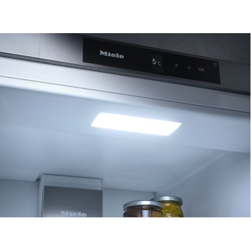 Холодильник Miele K 7747 С