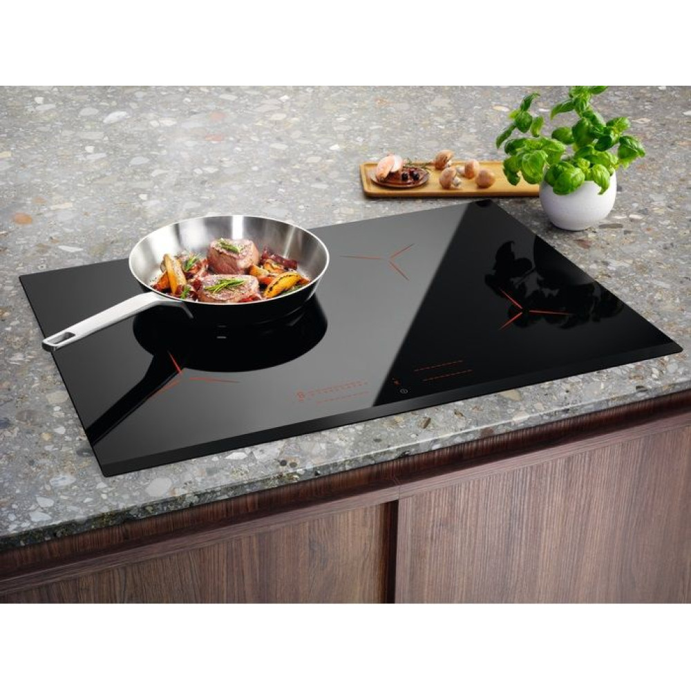 Варочная панель Electrolux EIP8146