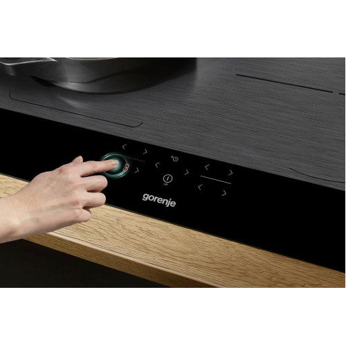 Индукционная варочная панель Gorenje GI6421SYB