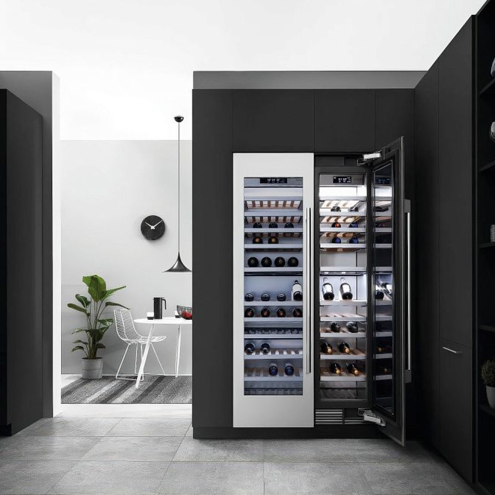 Винный холодильник Signature SKSCW242RP.ASWQEUR