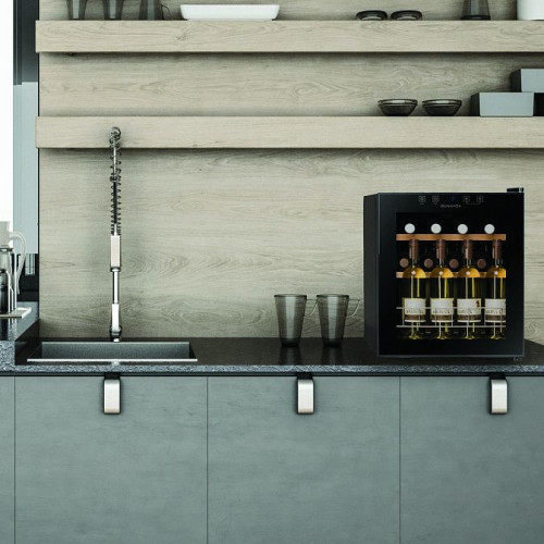 Винный холодильник Dunavox DXFH-16.46