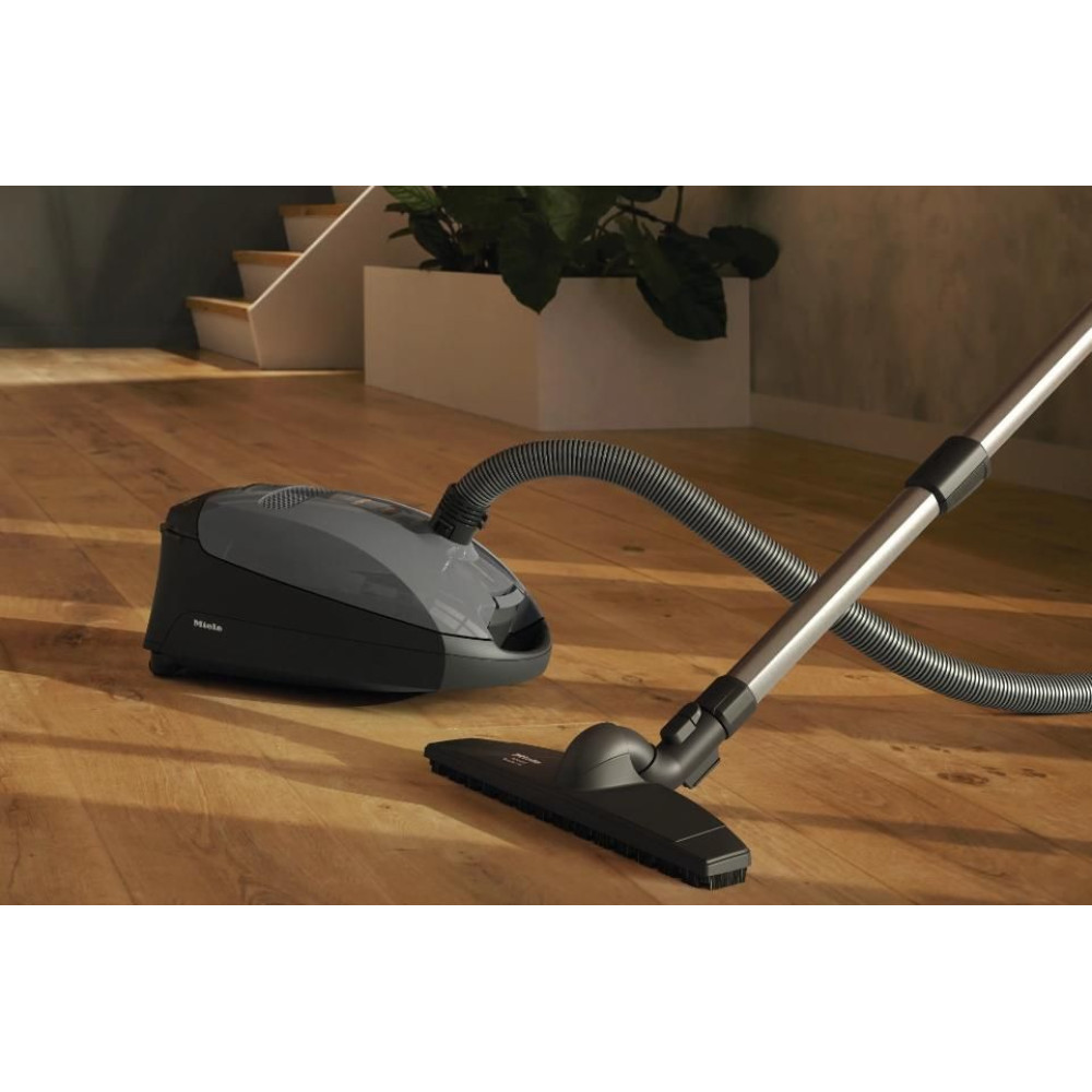 Пылесос Miele Classic C1 SBAF5 Parquet XL PowerLine серый
