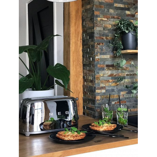 Тостер Smeg TSF02SSEU