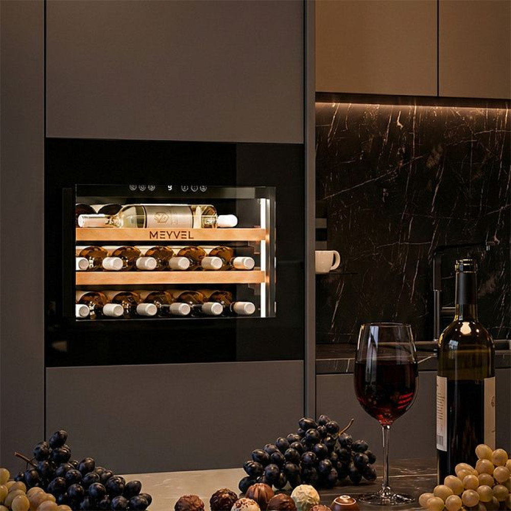 Винный холодильник Meyvel MV19PRO-KBB1